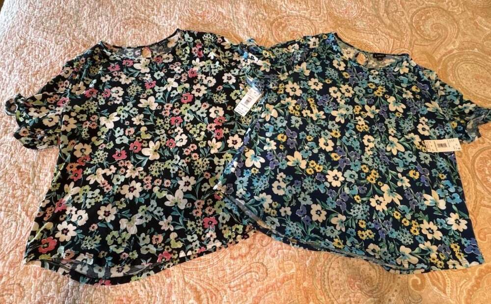 NWT set of 2 Links Floral Print short sleeve blouses with Ruffle sleeve Hem, XL